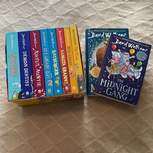 10 good condition David Walliams children’s books